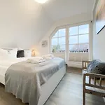 Apartment Rosenmoewe *